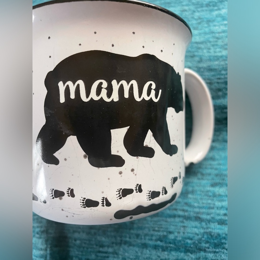 Coffee mugs! Mama and Papa.. holds 6 ounces plus of coffee! PreOwned set of 2! - Picture 2 of 8